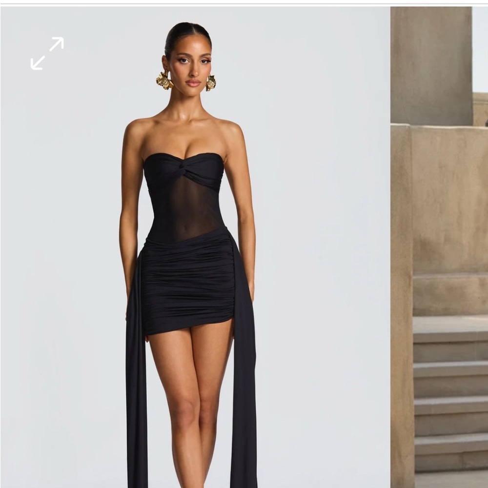 Chic Strapless Black Dress
